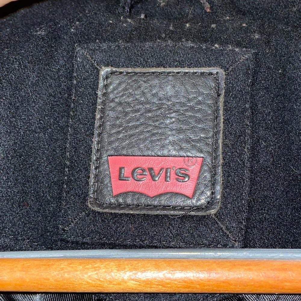 Men’s Levi’s coat 🧥 🖤